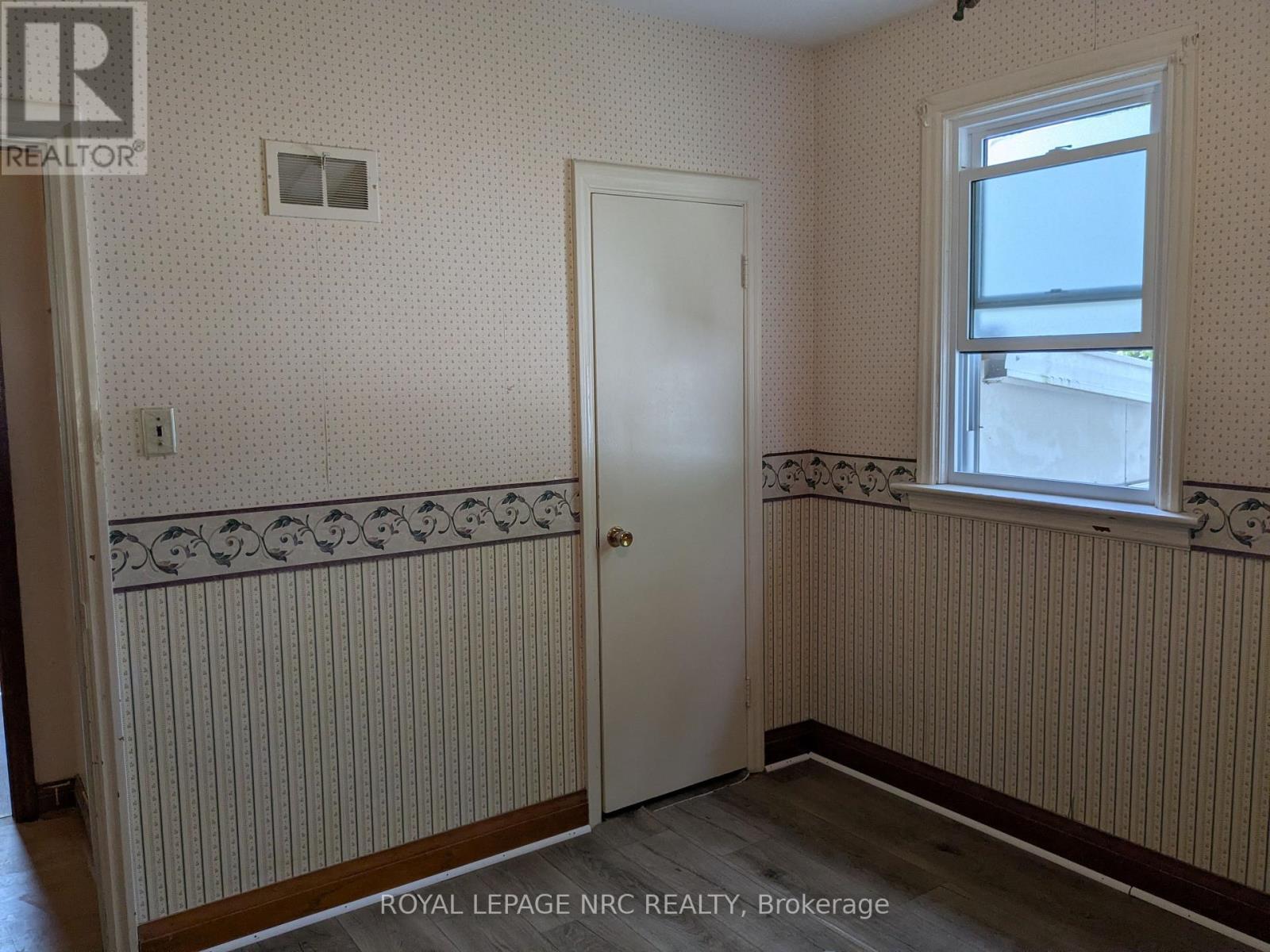 Bedroom 1 - Upper - 187 Neff Street, Port Colborne (Main Street), ON - Indoor Photo Showing Other Room