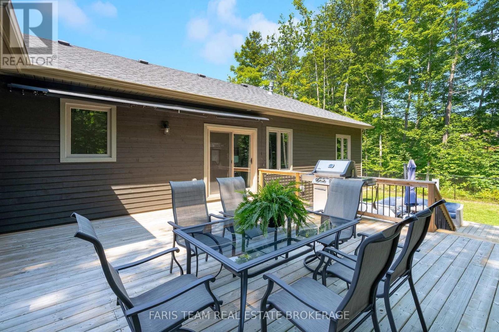 41 Tall Pines Drive, Tiny, ON - Outdoor With Deck Patio Veranda With Exterior