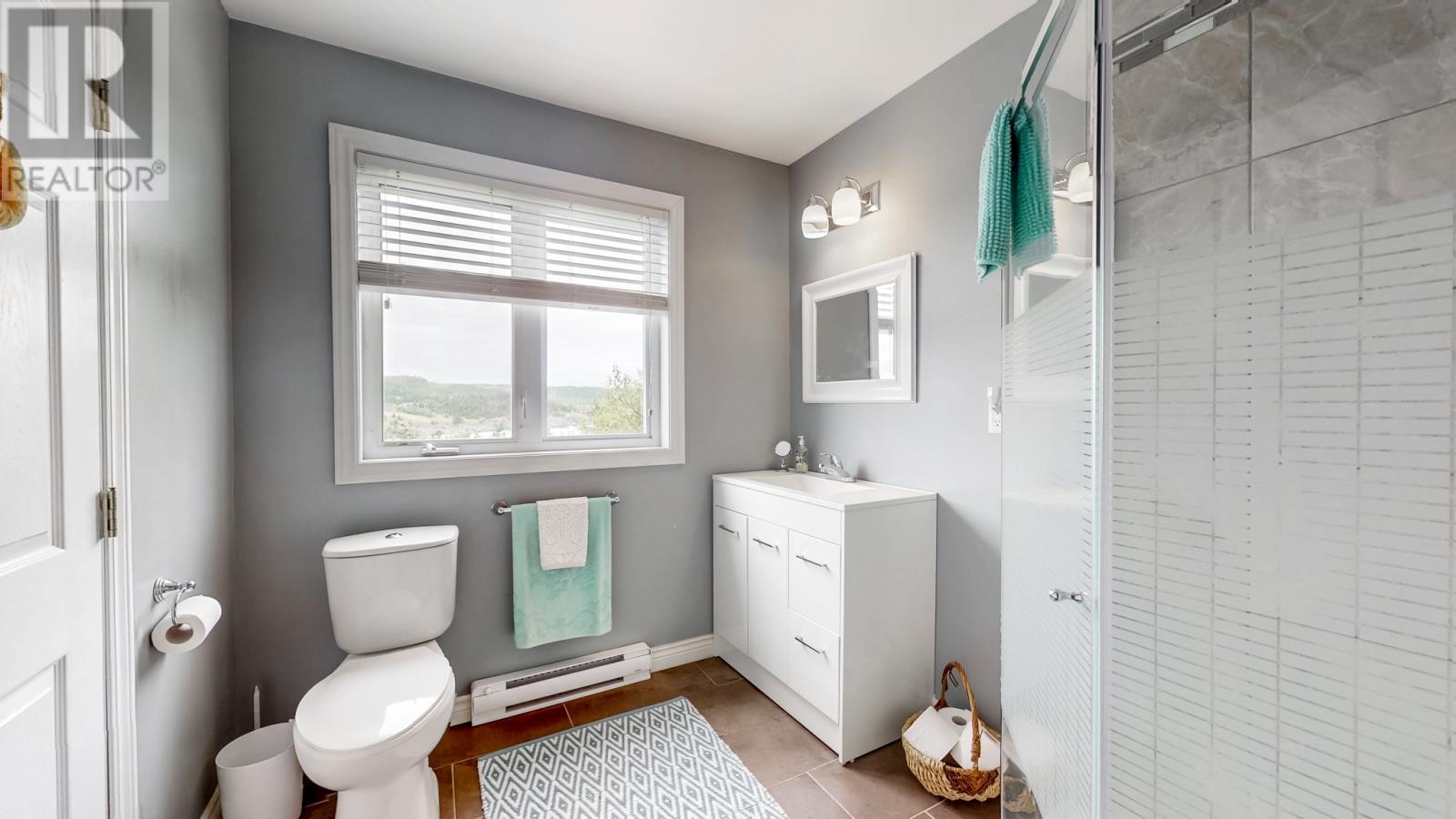 45 Motion Lane, Torbay, NL - Indoor Photo Showing Bathroom