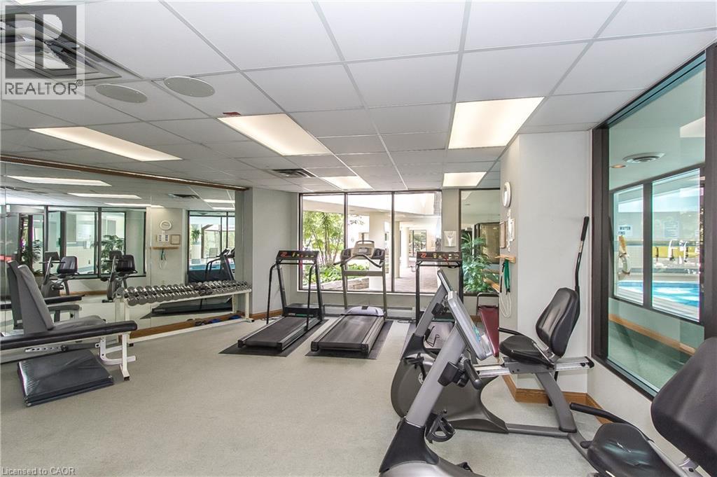 6 Willow Street Unit# 802, Waterloo, ON - Indoor Photo Showing Gym Room