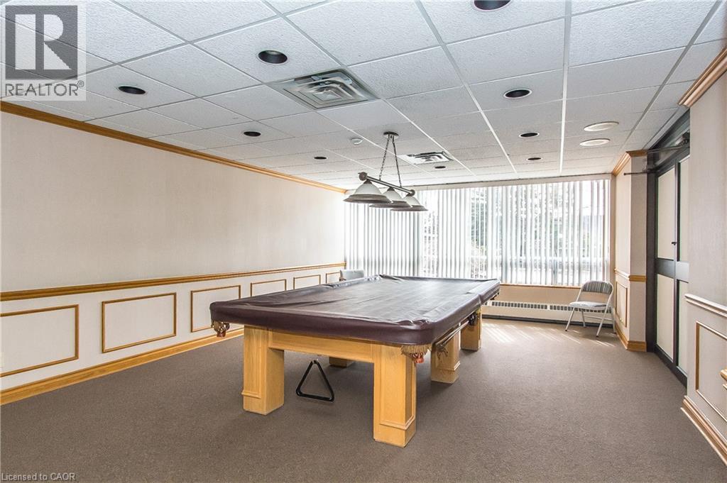 6 Willow Street Unit# 802, Waterloo, ON - Indoor Photo Showing Other Room