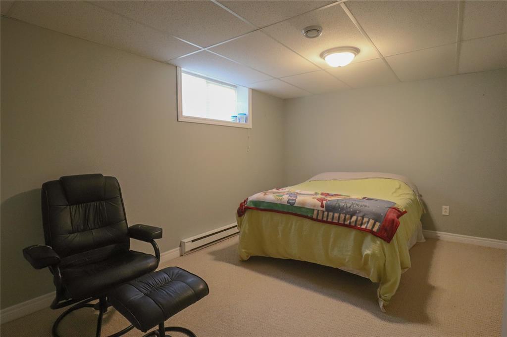 2 Kilmory Place, St. John'S, NL - Indoor Photo Showing Bedroom