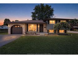 646 ESTATE PARK Tecumseh, ON N8N 3C8