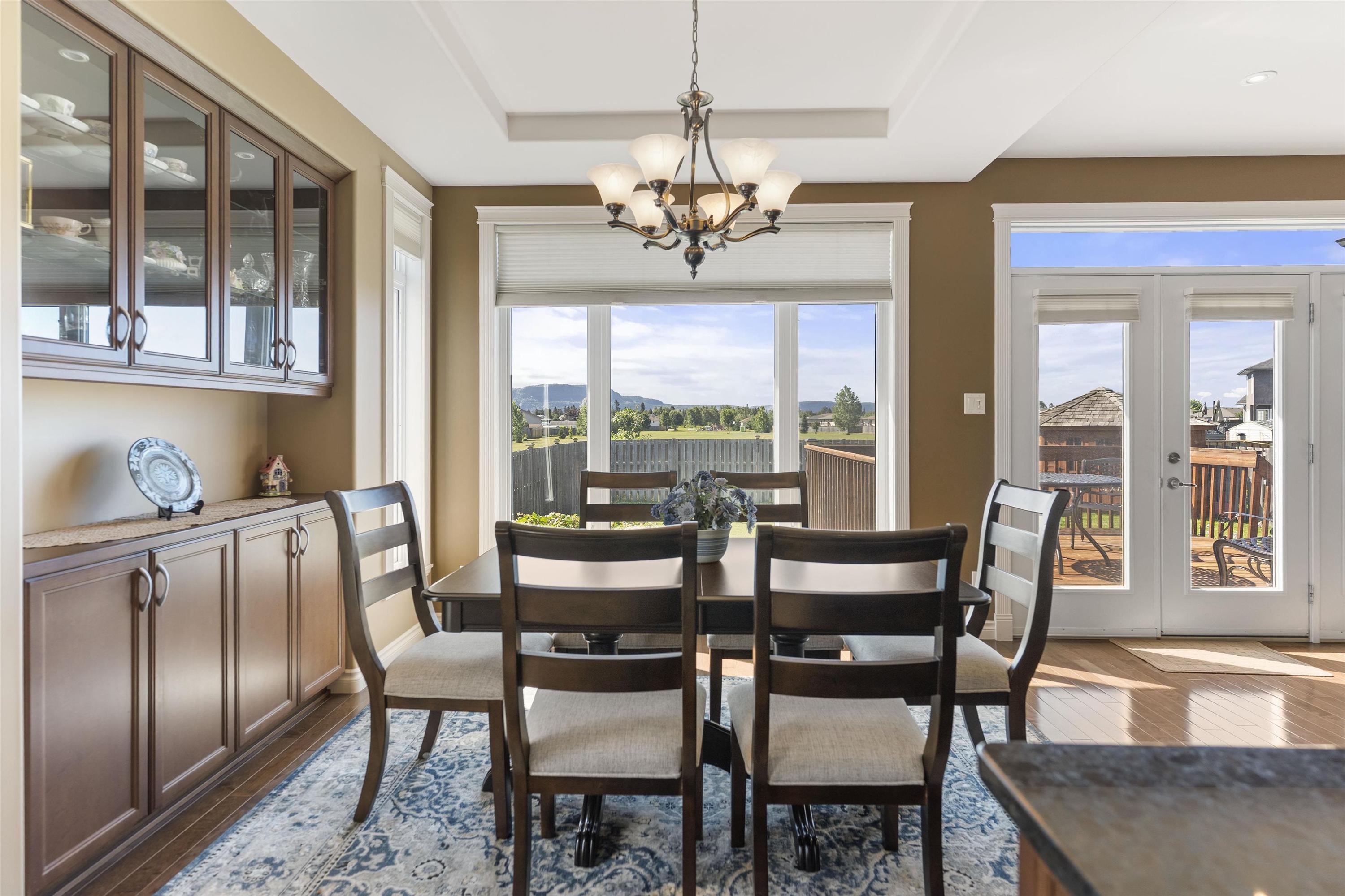 706 Weiler Boulevard, Thunder Bay, ON - Indoor Photo Showing Dining Room