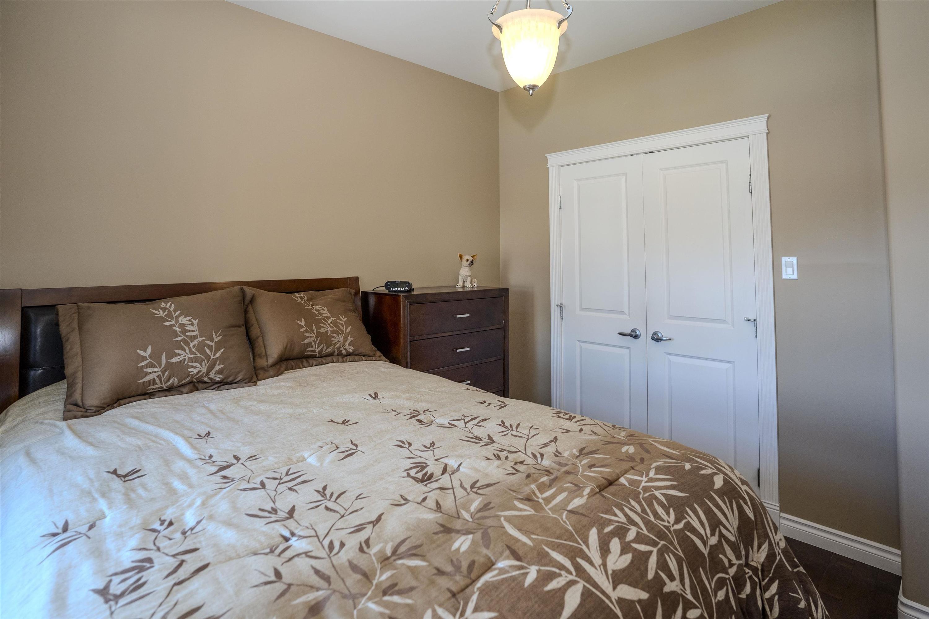 706 Weiler Boulevard, Thunder Bay, ON - Indoor Photo Showing Bedroom