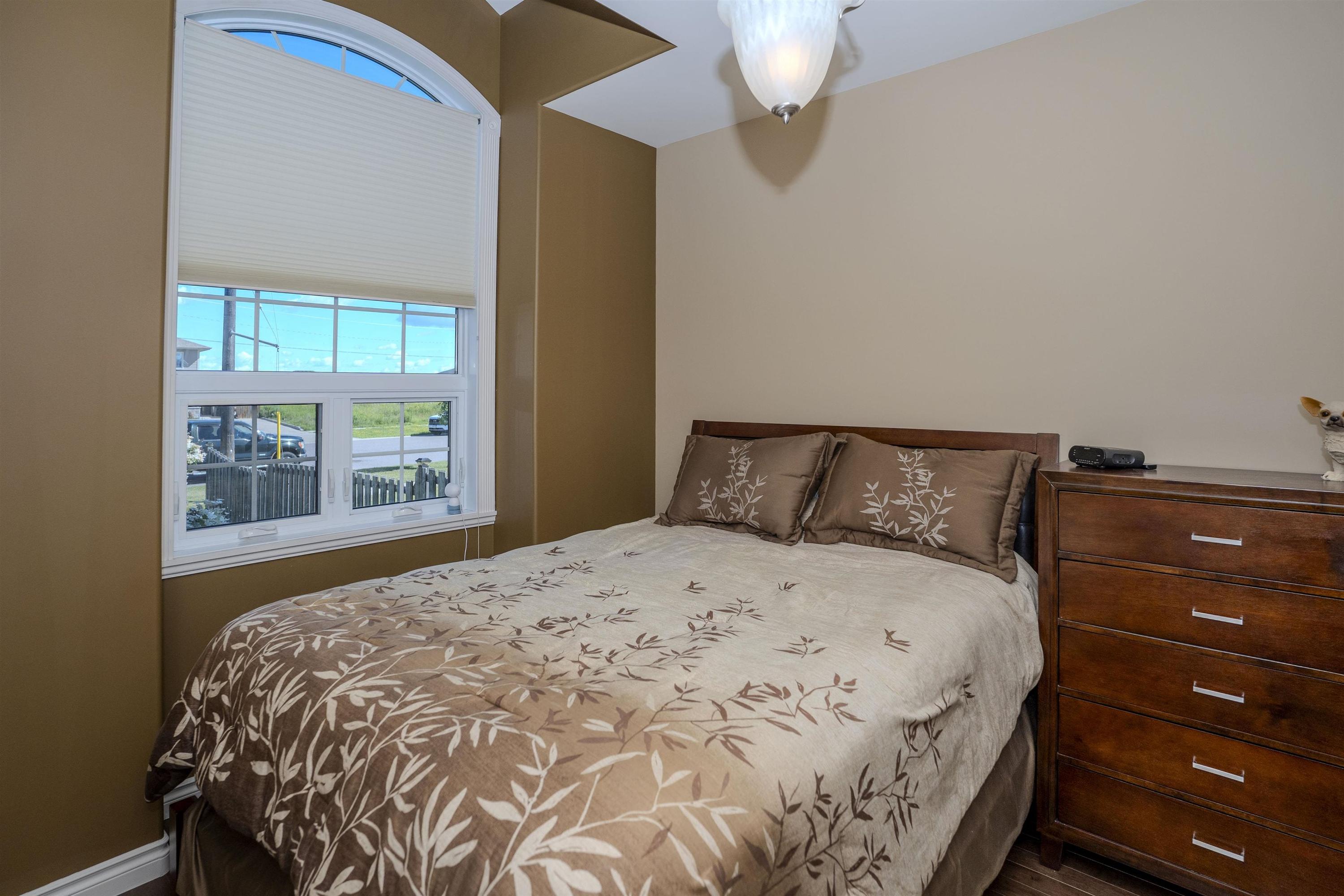 706 Weiler Boulevard, Thunder Bay, ON - Indoor Photo Showing Bedroom