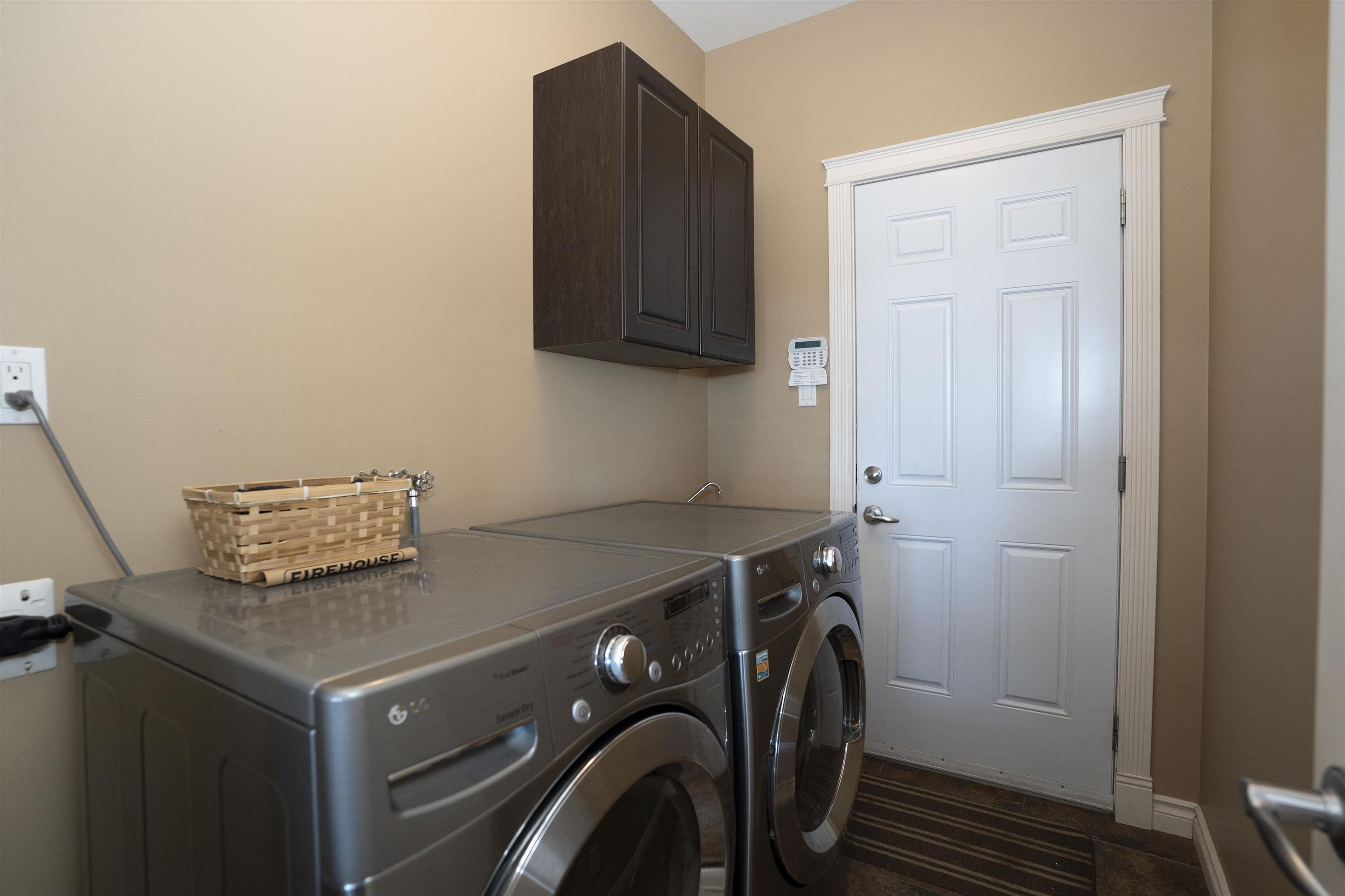 706 Weiler Boulevard, Thunder Bay, ON - Indoor Photo Showing Laundry Room