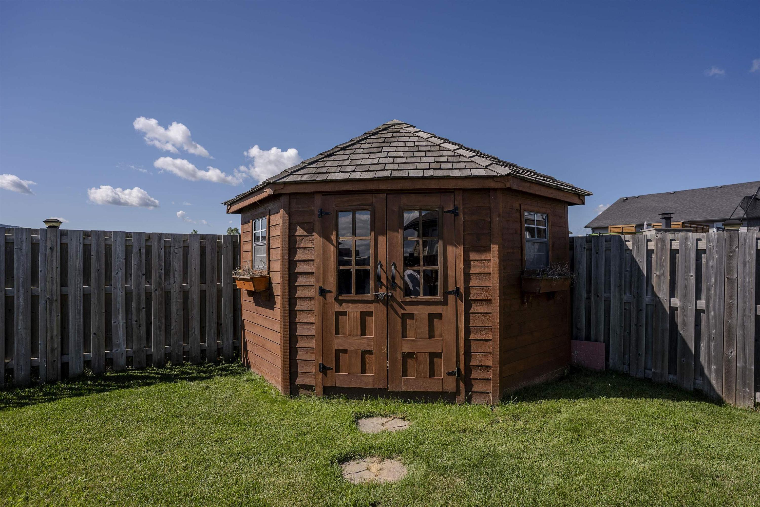 706 Weiler Boulevard, Thunder Bay, ON - Outdoor