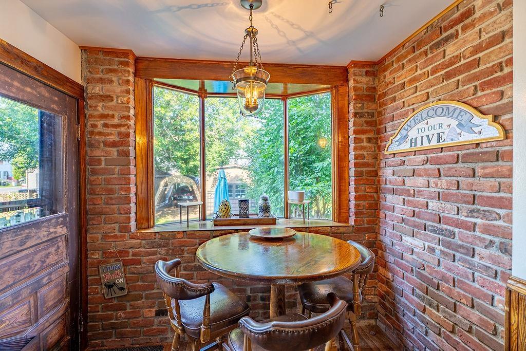 637 Catherine St., Thunder Bay, ON - Indoor Photo Showing Dining Room