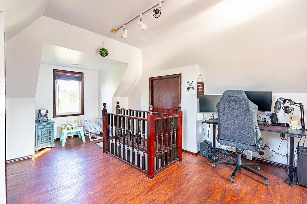 637 Catherine St., Thunder Bay, ON - Indoor Photo Showing Office