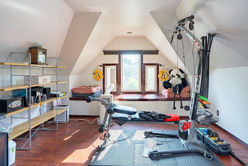 637 Catherine St., Thunder Bay, ON - Indoor Photo Showing Gym Room