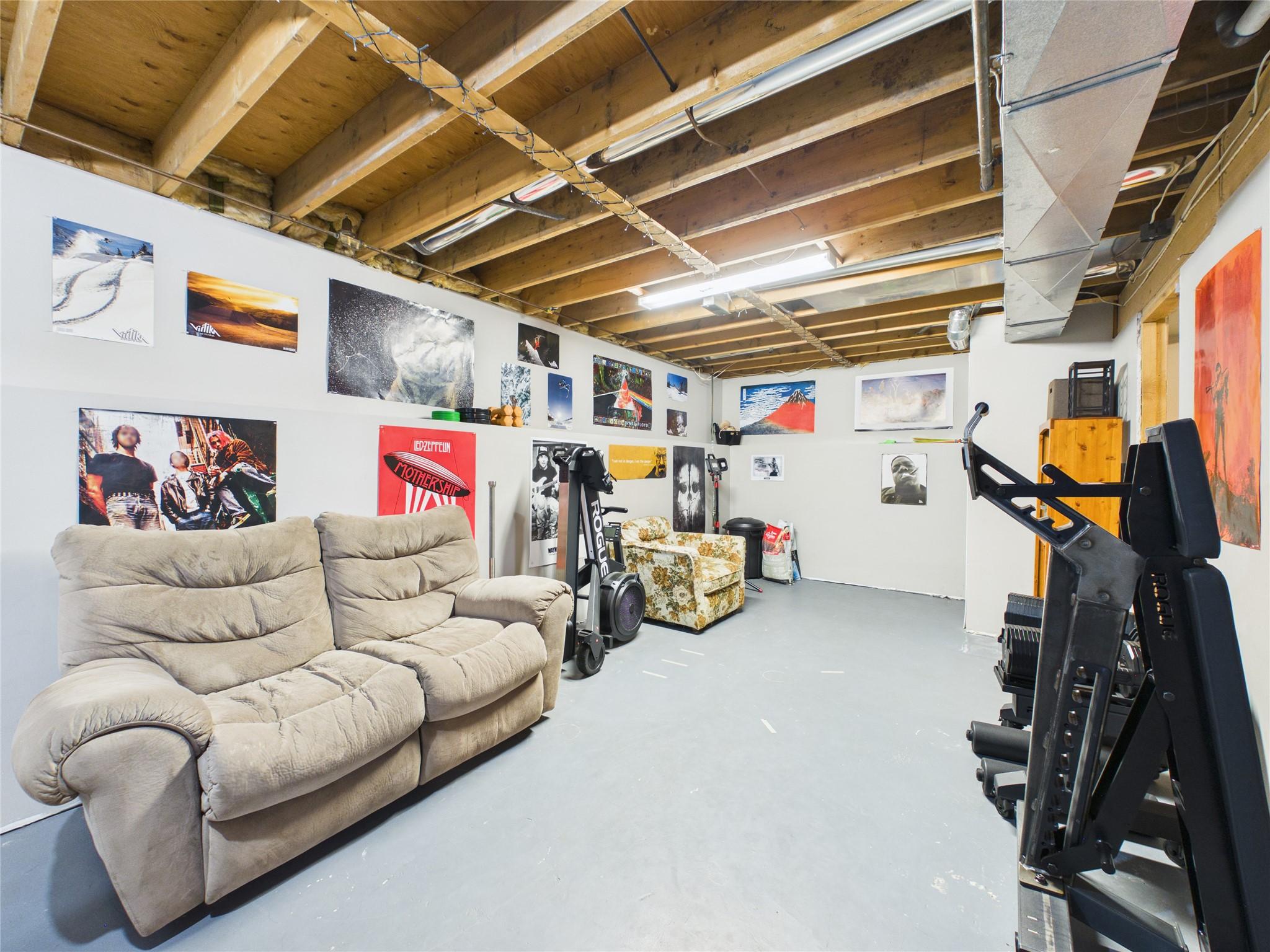 2320 5Th Street, Cranbrook, BC - Indoor Photo Showing Basement