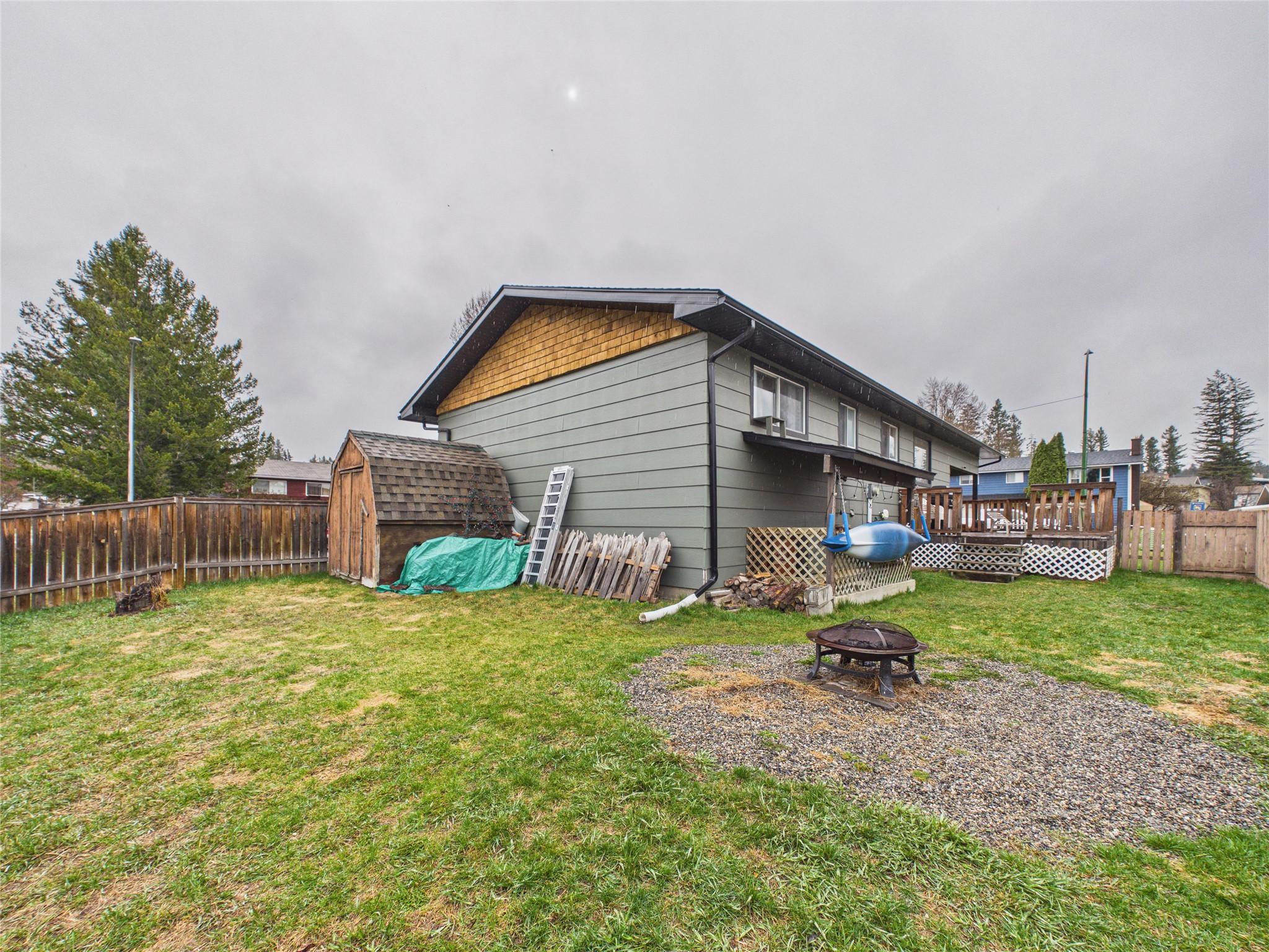2320 5Th Street, Cranbrook, BC - Outdoor