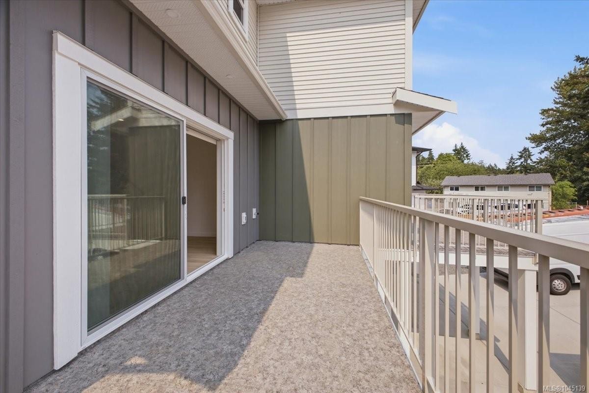 26 Leam Rd, Nanaimo, BC - Outdoor With Exterior