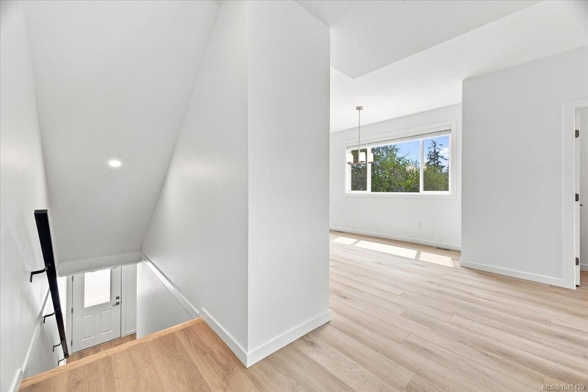 26 Leam Rd, Nanaimo, BC - Indoor Photo Showing Other Room