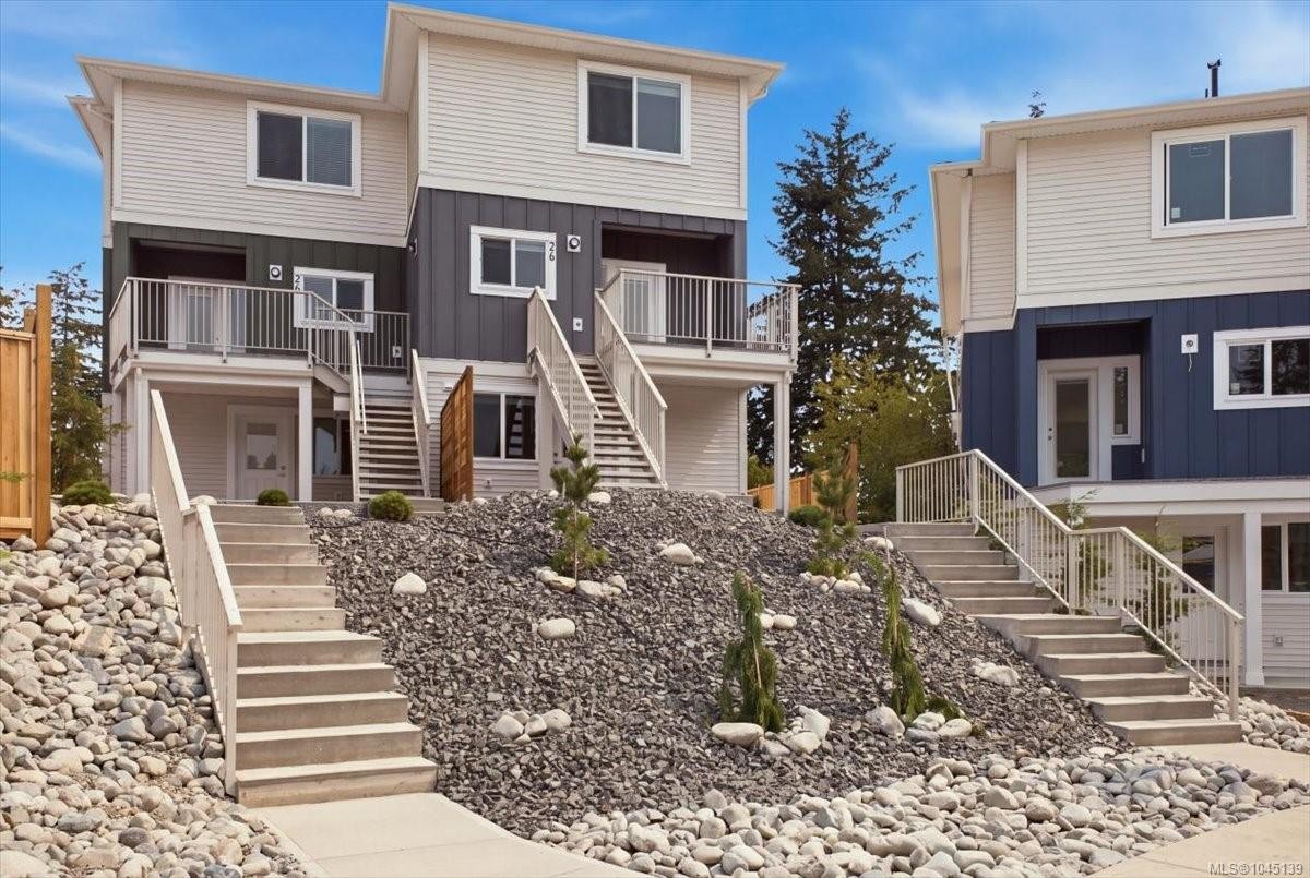 26 Leam Rd, Nanaimo, BC - Outdoor With Facade