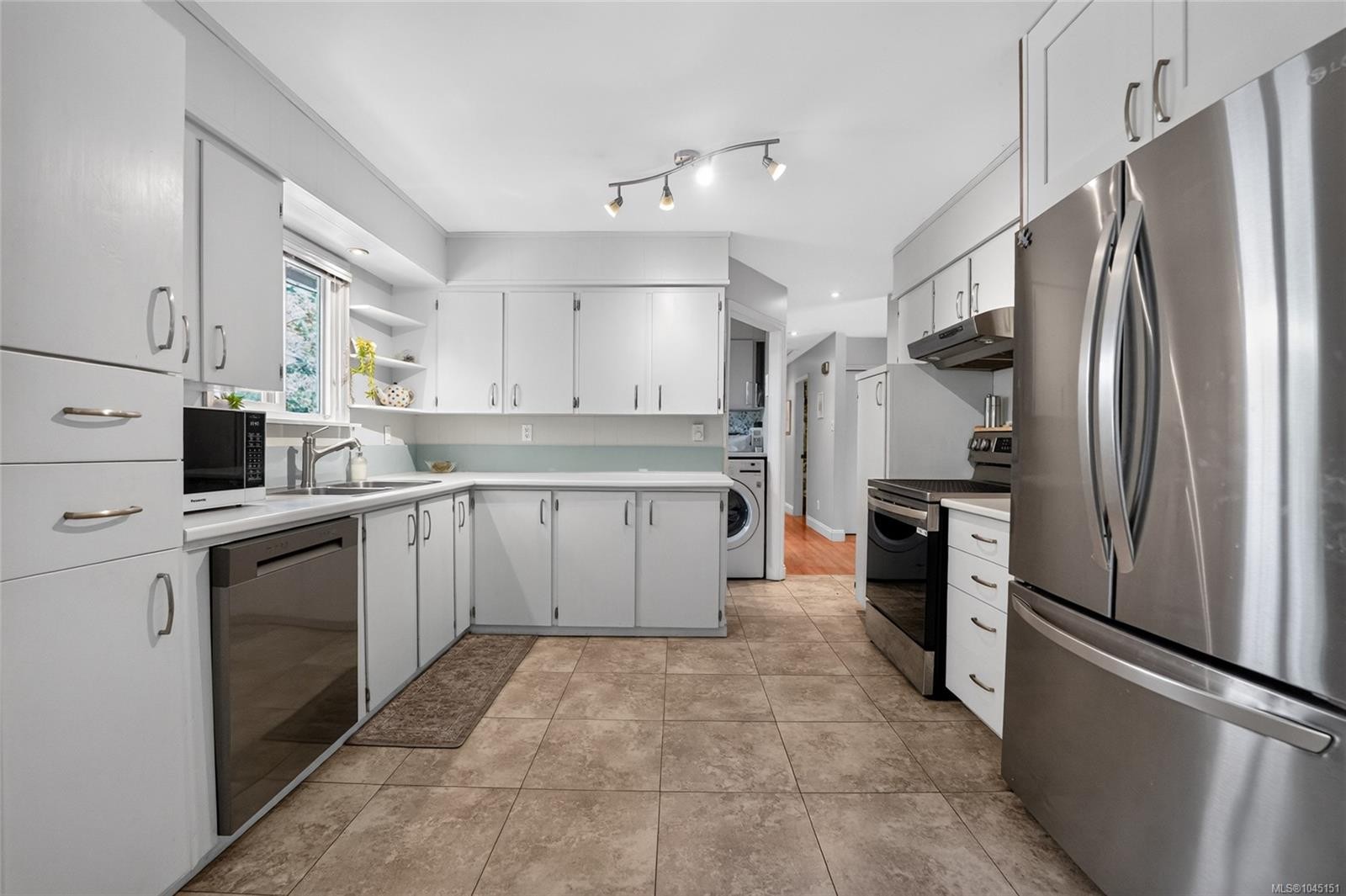 5236 Burnham Cres, Nanaimo, BC