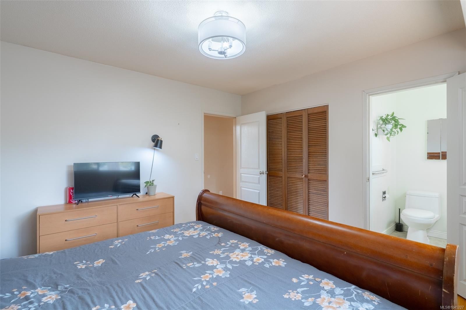 2490 Highland Blvd, Nanaimo, BC
