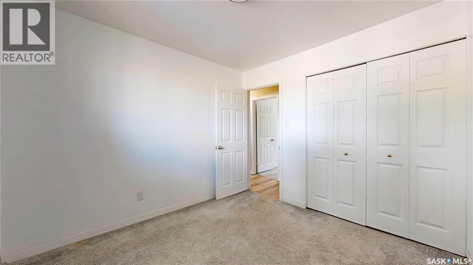 68 Cameron Crescent, Regina, SK - Indoor Photo Showing Other Room