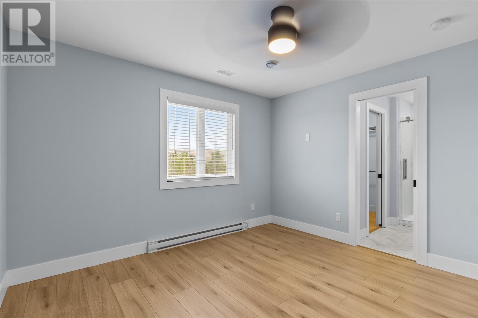 21 Devaughn Street, Paradise, NL - Indoor Photo Showing Other Room