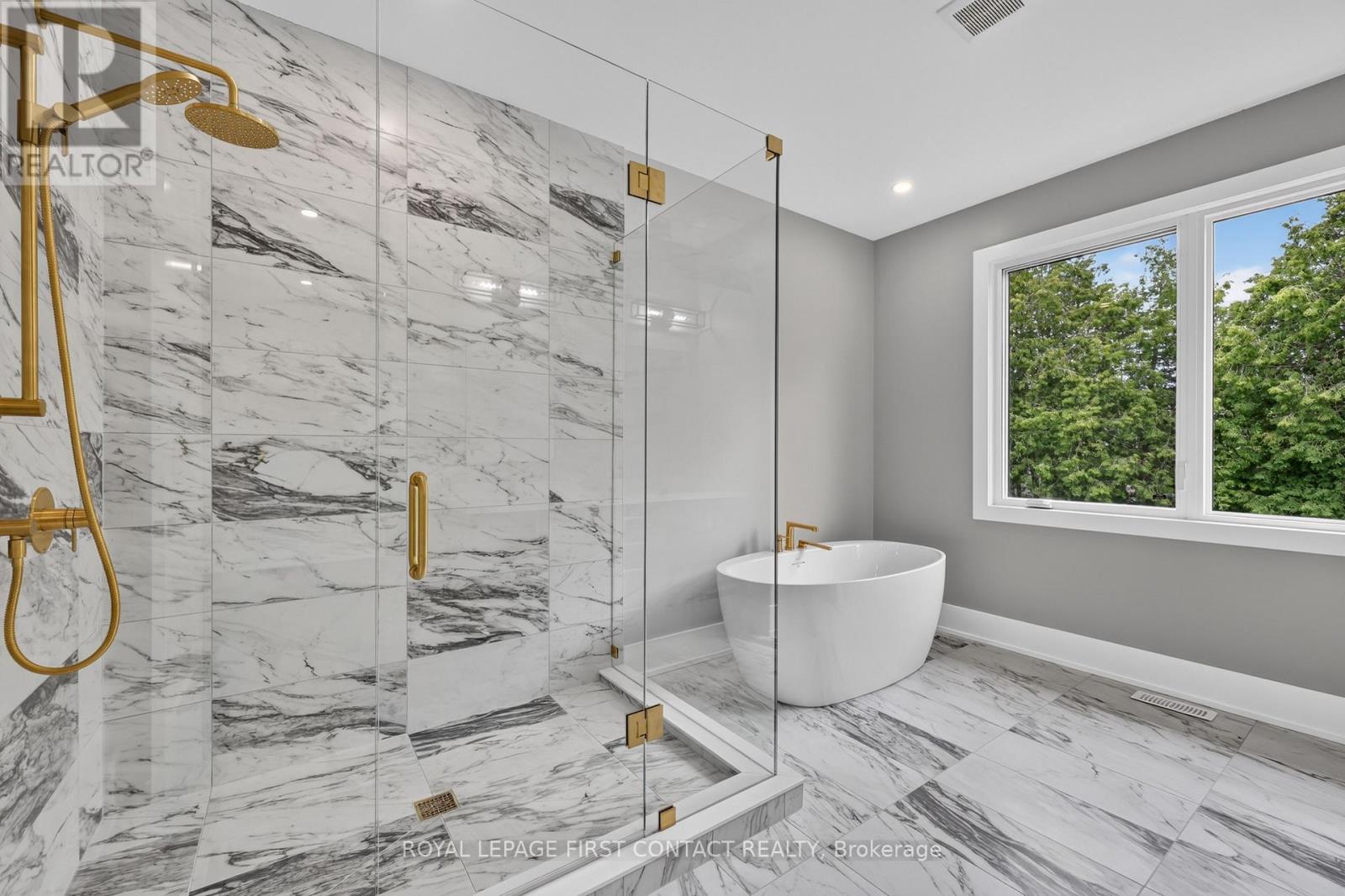 Primary Ensuite - Upper - 933 7Th Line, Innisfil, ON - Indoor Photo Showing Bathroom