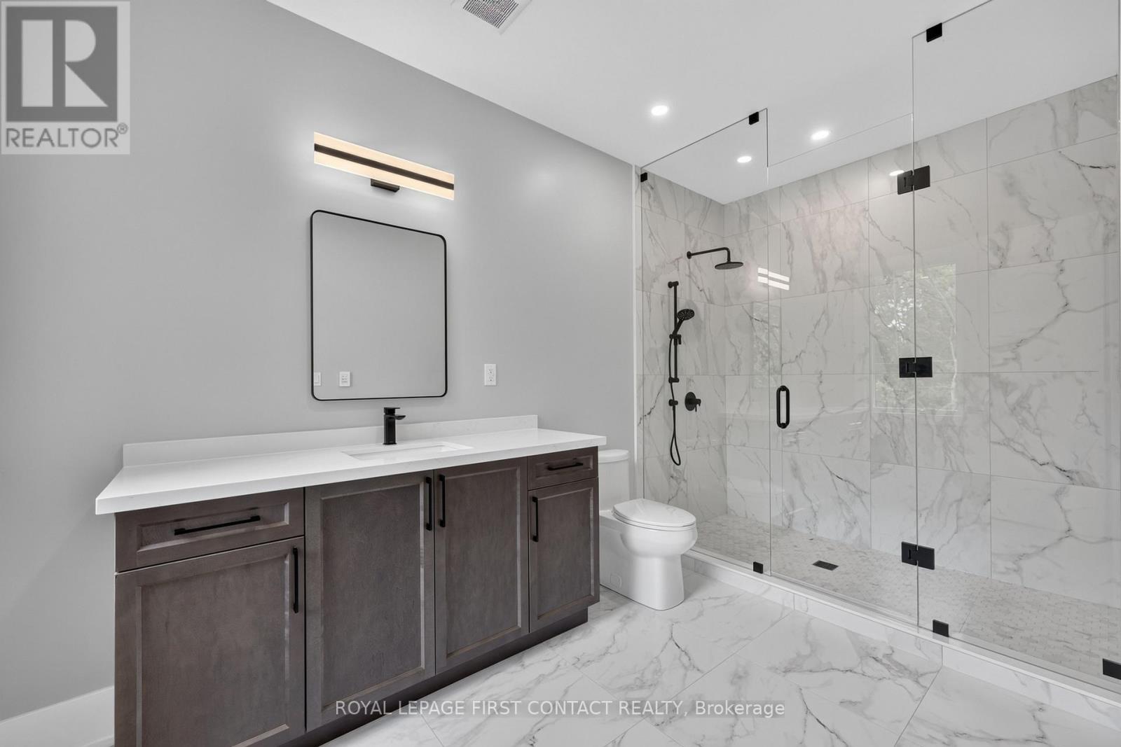 Second Primary Ensuite - Upper - 933 7Th Line, Innisfil, ON - Indoor Photo Showing Bathroom