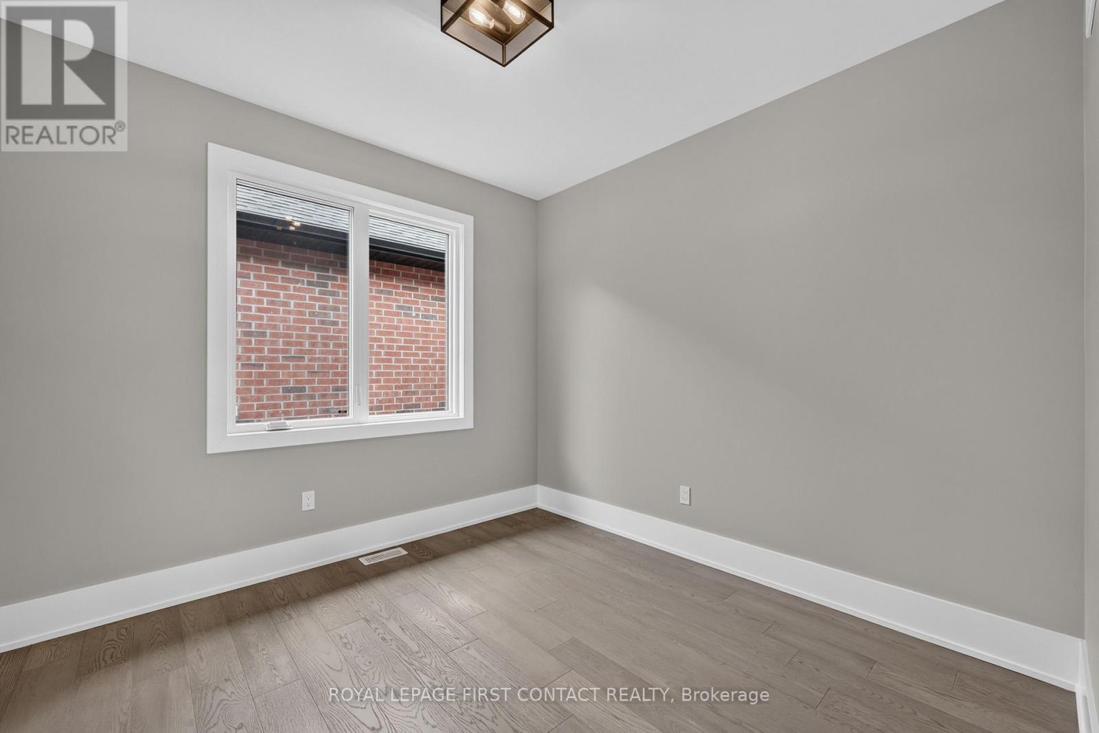 Bedroom 4 - Upper - 933 7Th Line, Innisfil, ON - Indoor Photo Showing Other Room