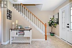 Room inside the front door for bench seating - 