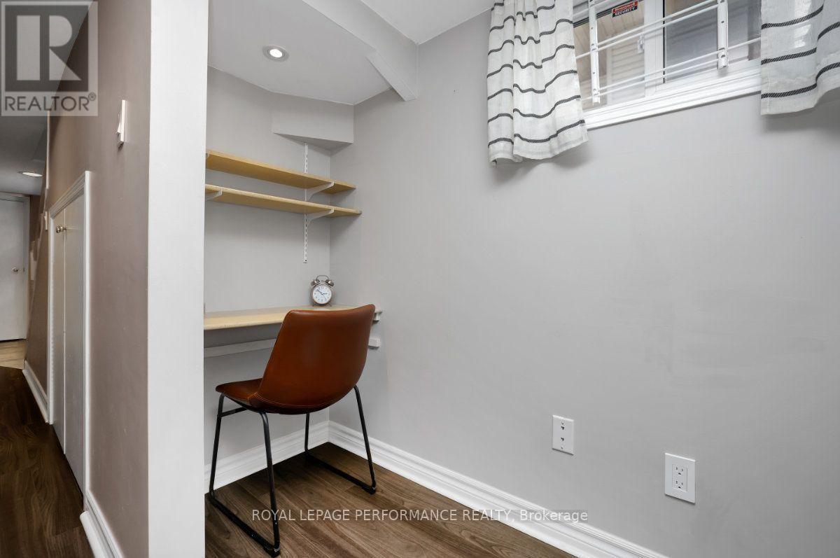 12 Prince Albert Street, Ottawa, ON - Indoor Photo Showing Other Room