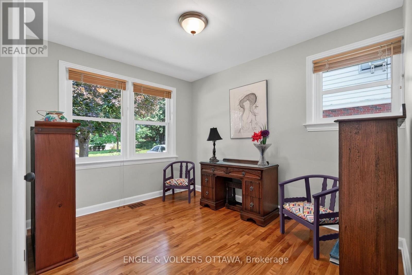 134 Rachael Avenue, Ottawa, ON - Indoor