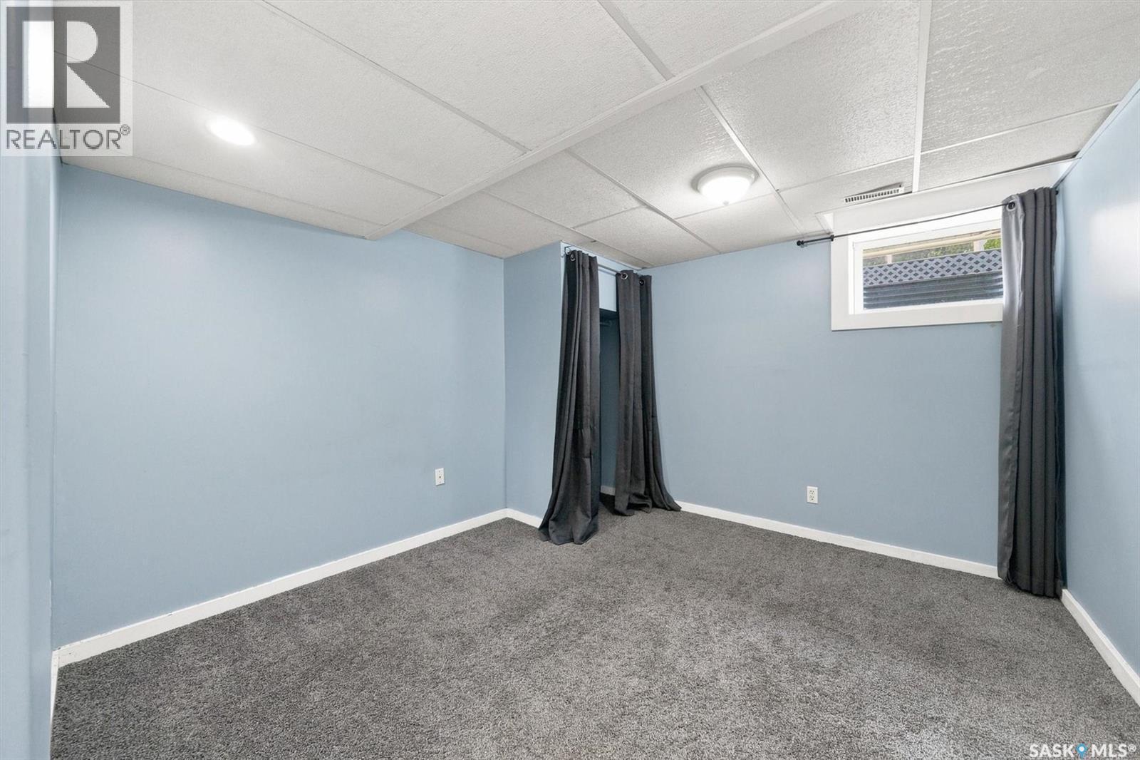 1315 Wilson Crescent, Saskatoon, SK - Indoor