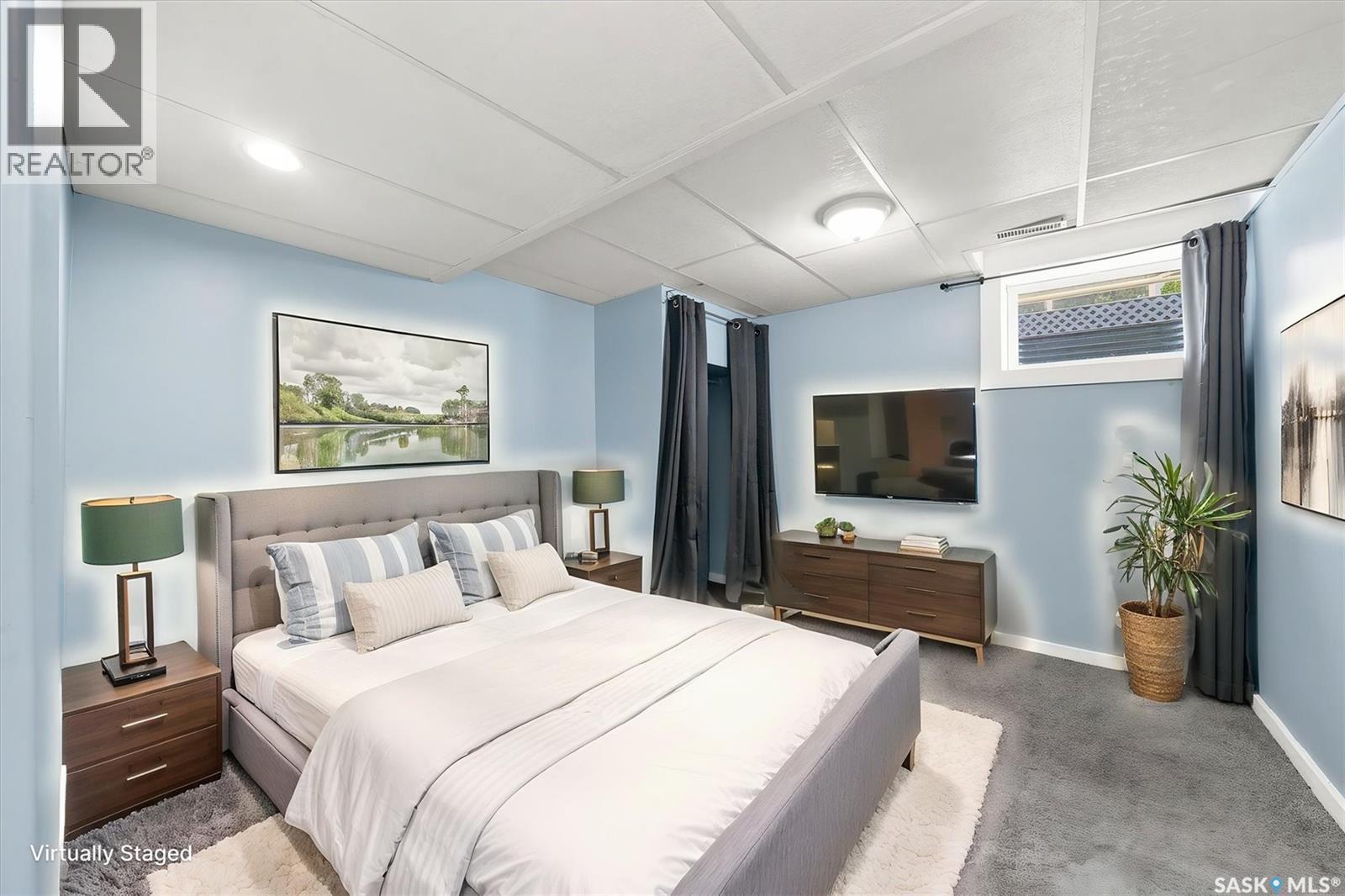 1315 Wilson Crescent, Saskatoon, SK - Indoor Photo Showing Bedroom