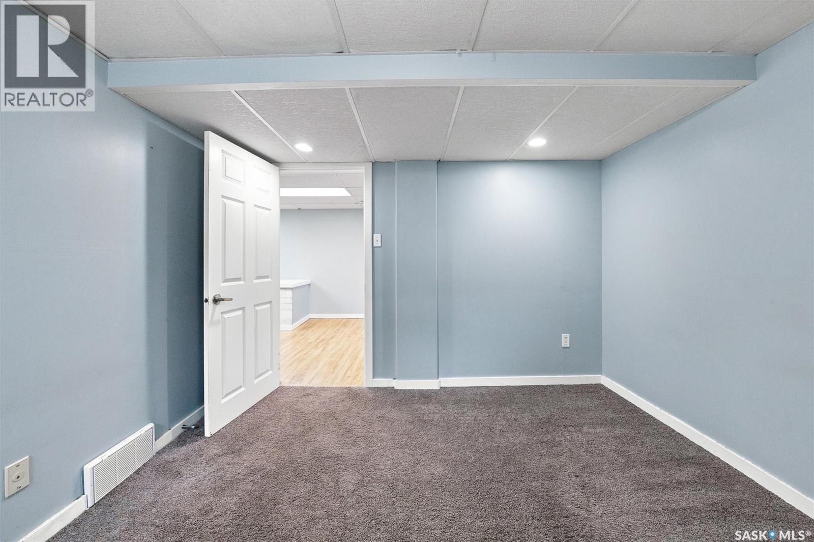 1315 Wilson Crescent, Saskatoon, SK - Indoor Photo Showing Other Room