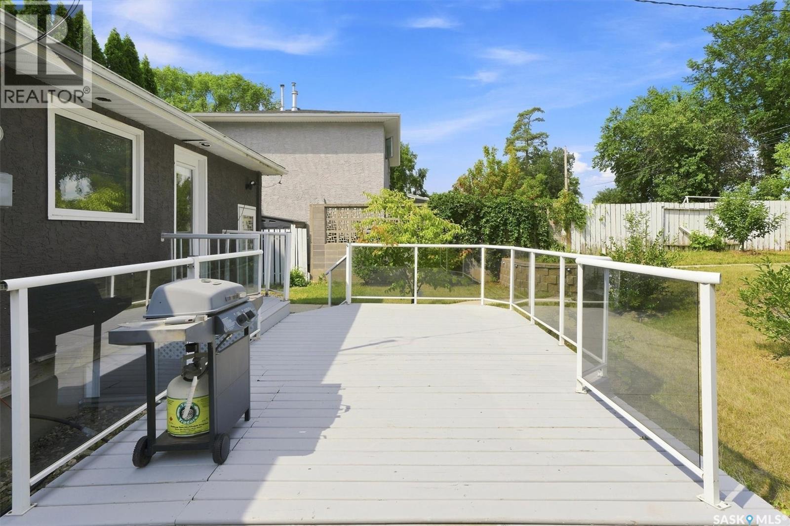 1315 Wilson Crescent, Saskatoon, SK - Outdoor With Exterior