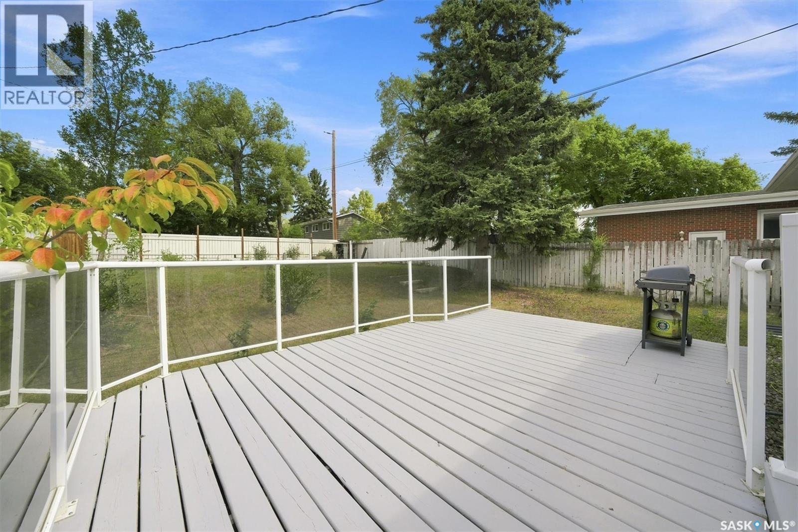 1315 Wilson Crescent, Saskatoon, SK - Outdoor With Deck Patio Veranda