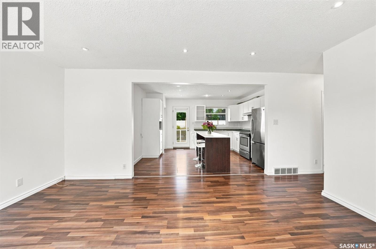 1315 Wilson Crescent, Saskatoon, SK - Indoor