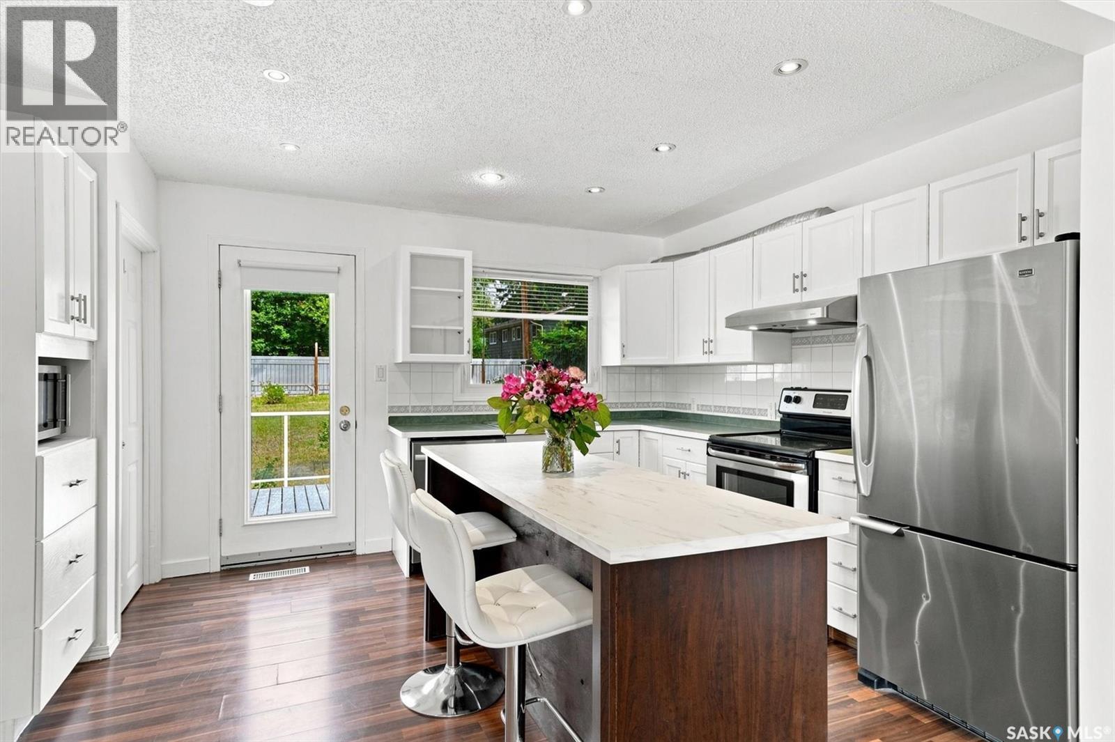 1315 Wilson Crescent, Saskatoon, SK - Indoor