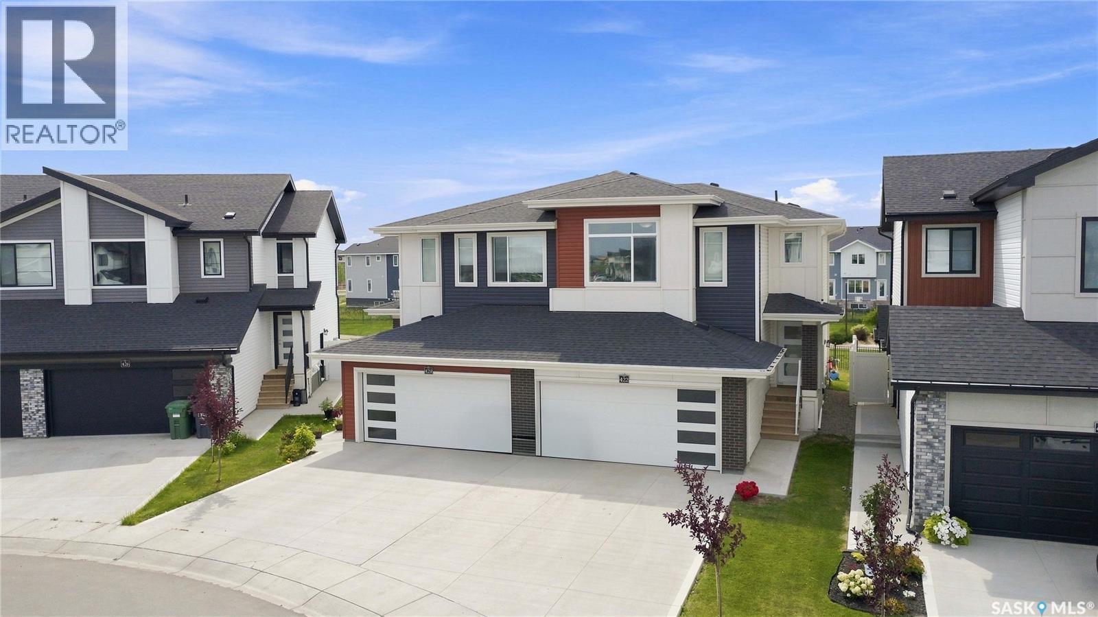 422 Myles Heidt Manor, Saskatoon, SK - Outdoor With Facade