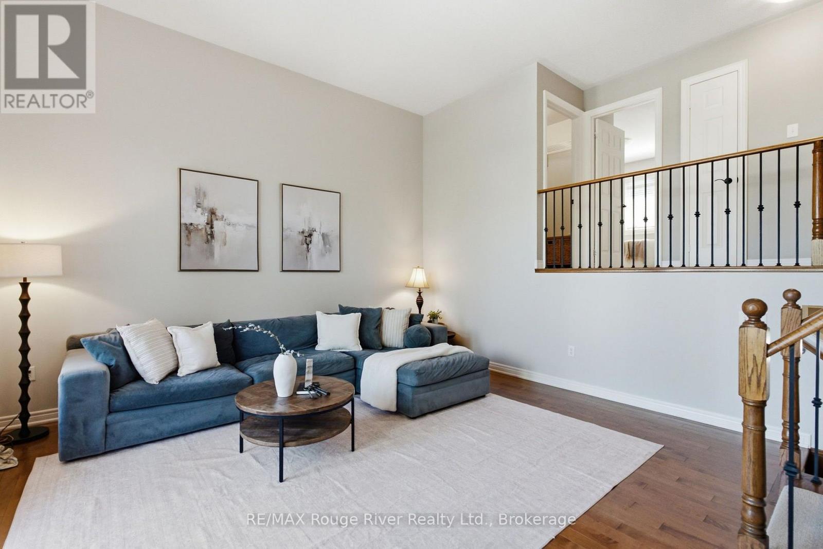 18 Rainbow Crescent, Whitby (Brooklin), ON - Indoor Photo Showing Living Room