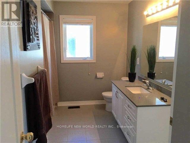 20 Pineforest Place, Markham, ON - Indoor Photo Showing Bathroom