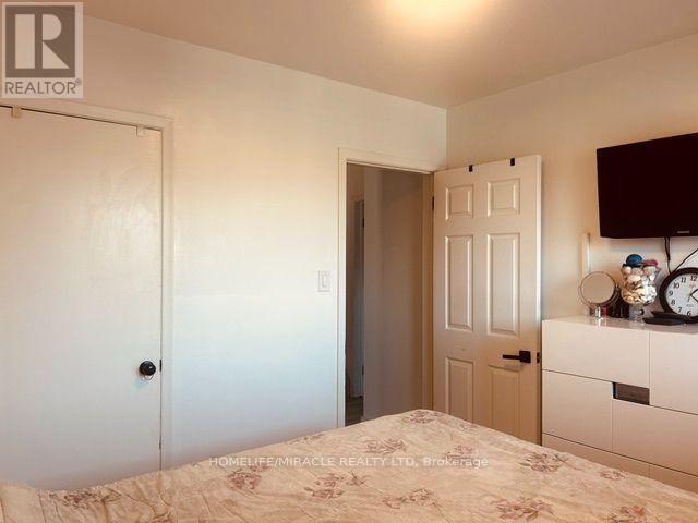 58 Telco Crescent, Toronto, ON - Indoor Photo Showing Bedroom