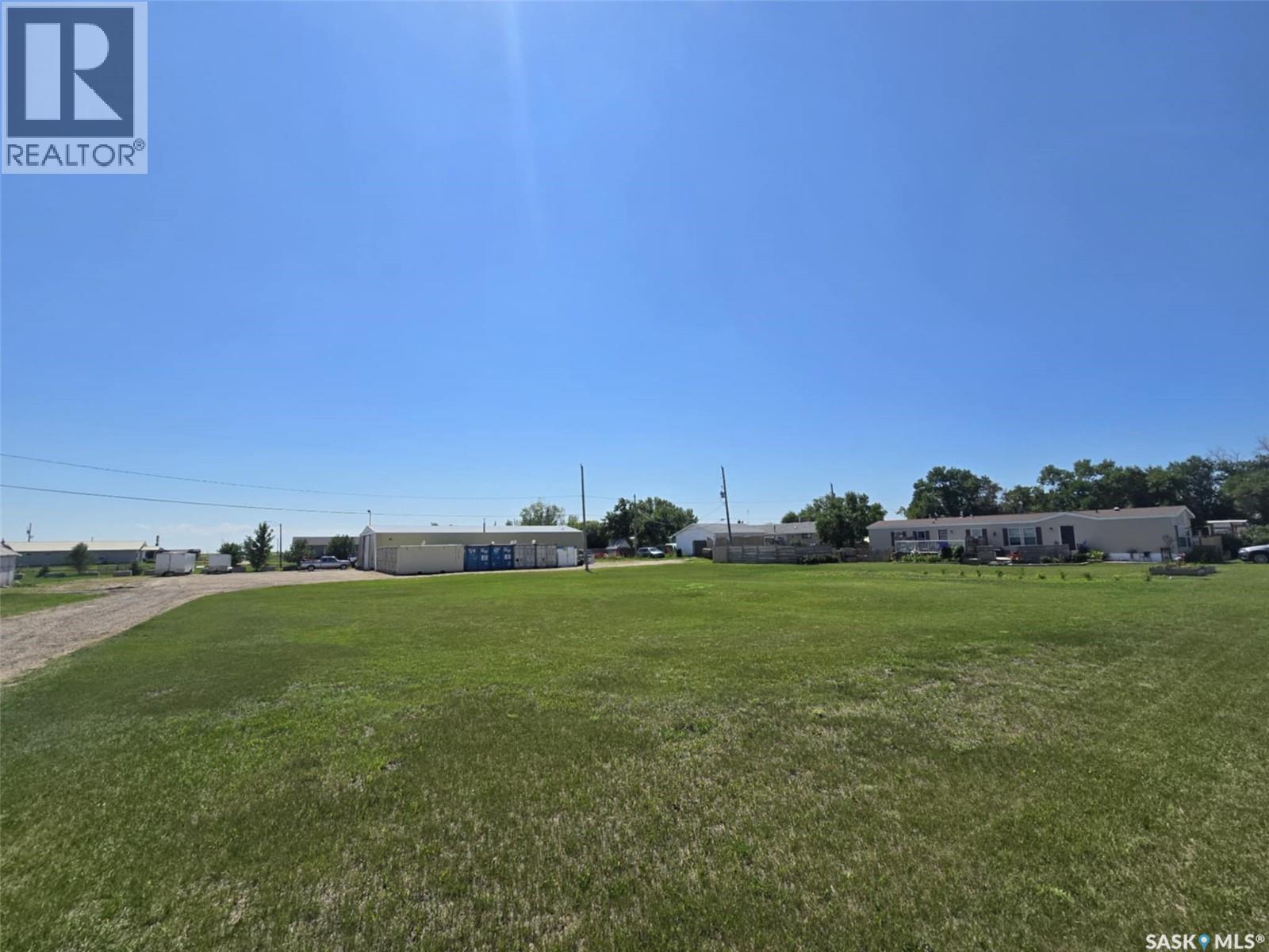 412 Railway Avenue, Belle Plaine, SK