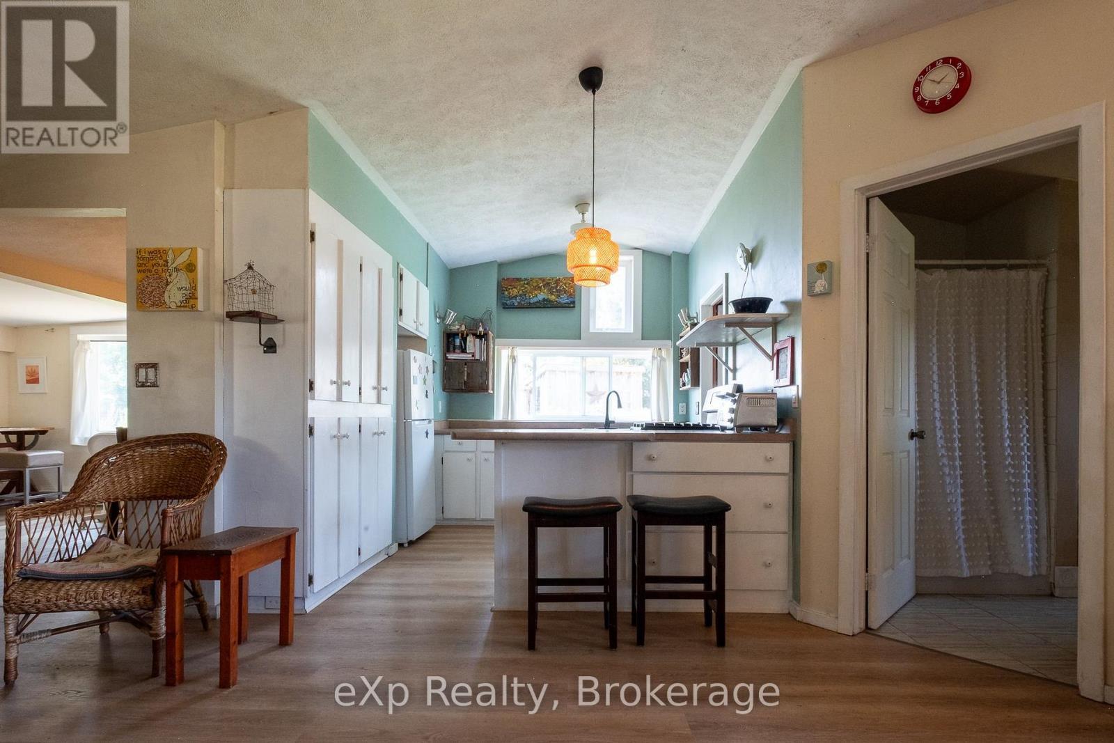 742649 Sideroad 4B, Chatsworth, ON - Indoor