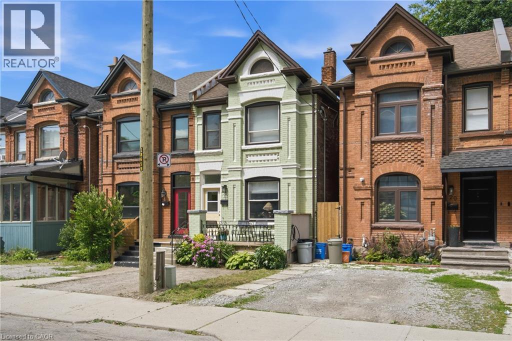 22 Spring Street, Hamilton, ON - Outdoor With Facade