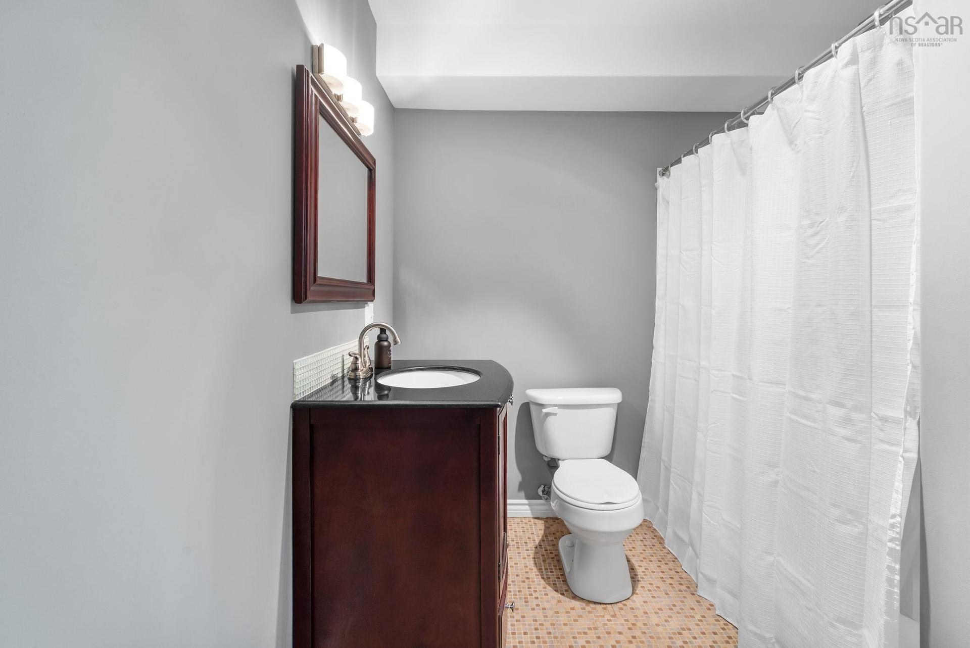 76 Old Mill Road, Hammonds Plains, NS - Indoor Photo Showing Bathroom