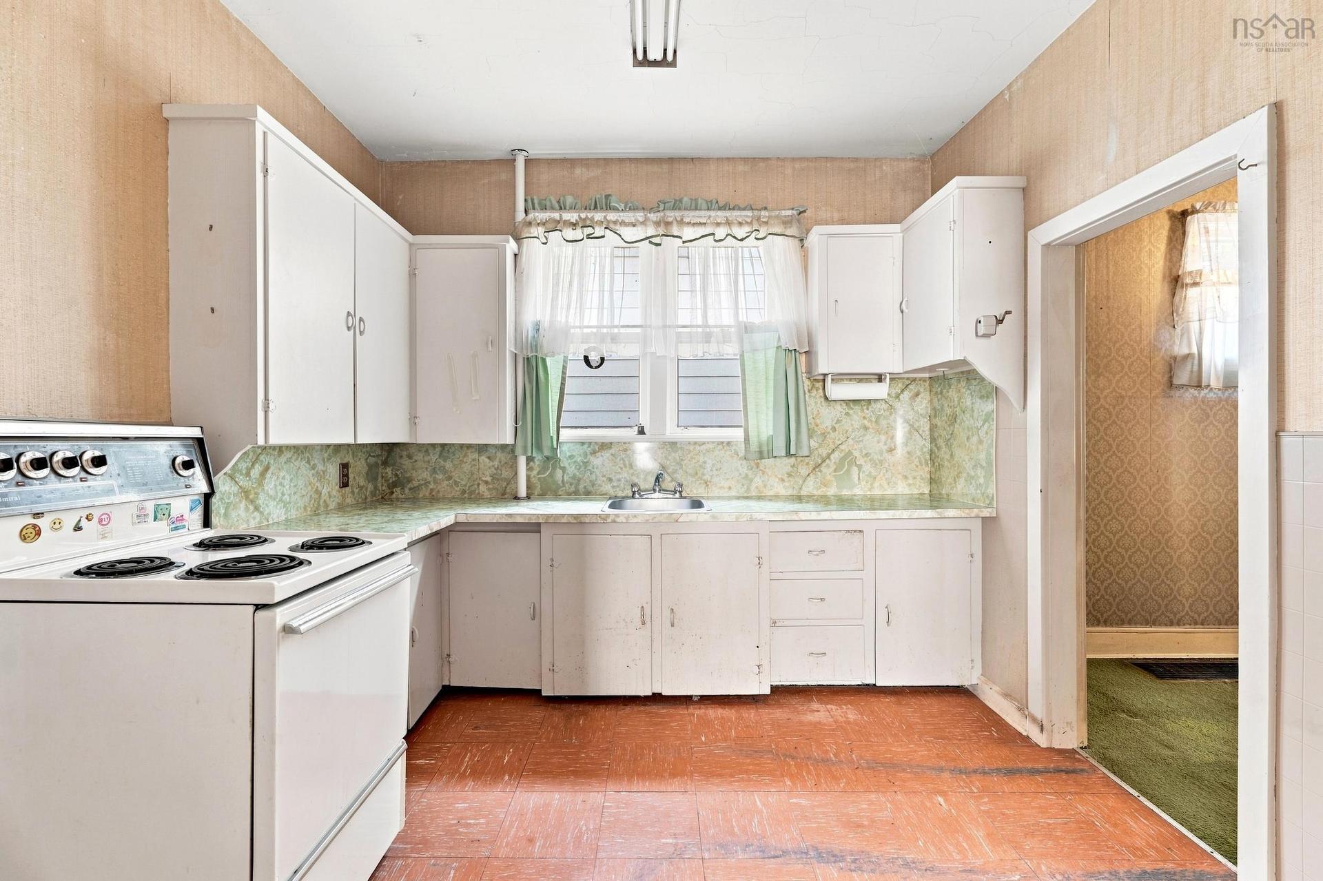 6301 Lawrence Street, Halifax, NS