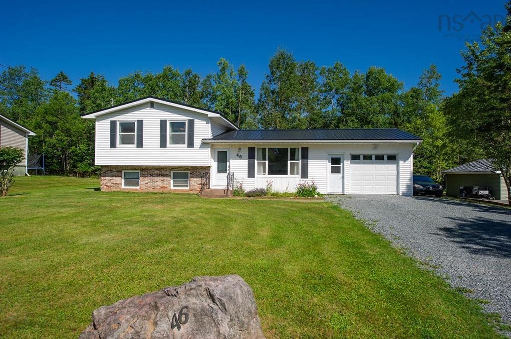46 Franklin Drive, Truro Heights, NS - Outdoor With Facade