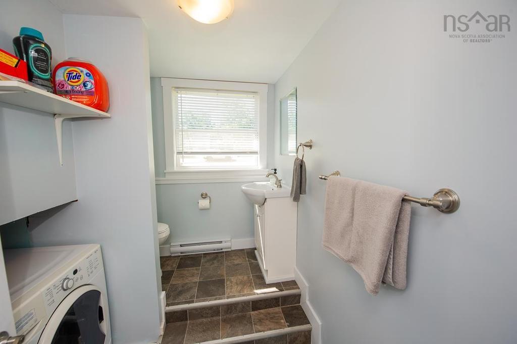 46 Franklin Drive, Truro Heights, NS - Indoor Photo Showing Laundry Room