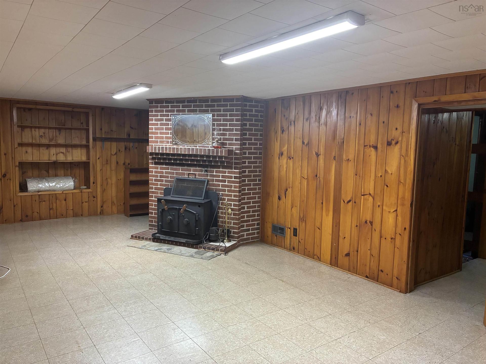 85 Brookside Branch Road, Brookside, NS - Indoor With Fireplace