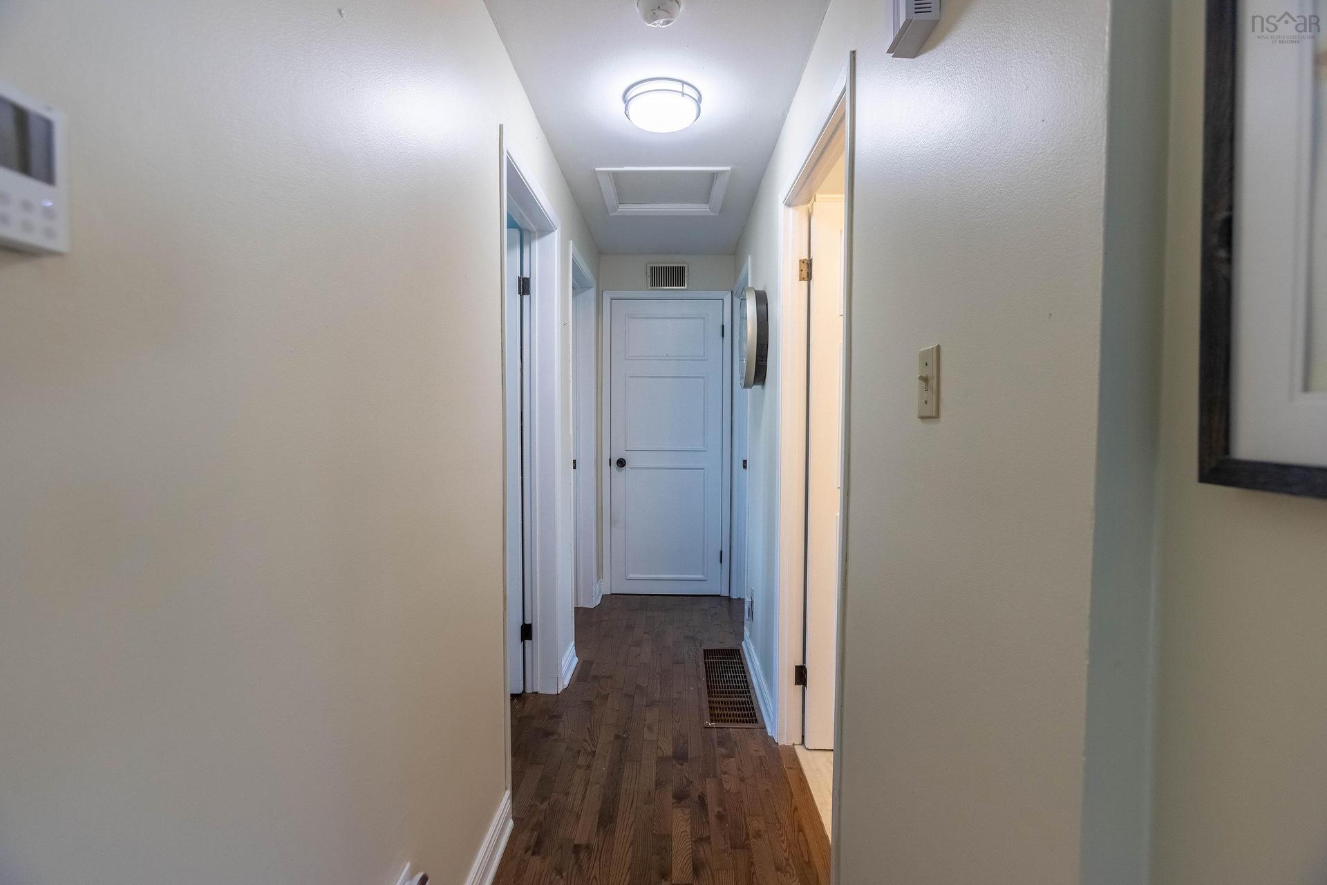 75 Willow Street, Amherst, NS - Indoor Photo Showing Other Room